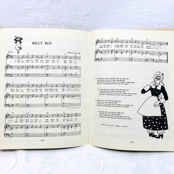 Folk Songs for Young Folk Sheet Music for Piano/Vocal/Guitar - Alan Mills 1957 - Picture 6 of 8